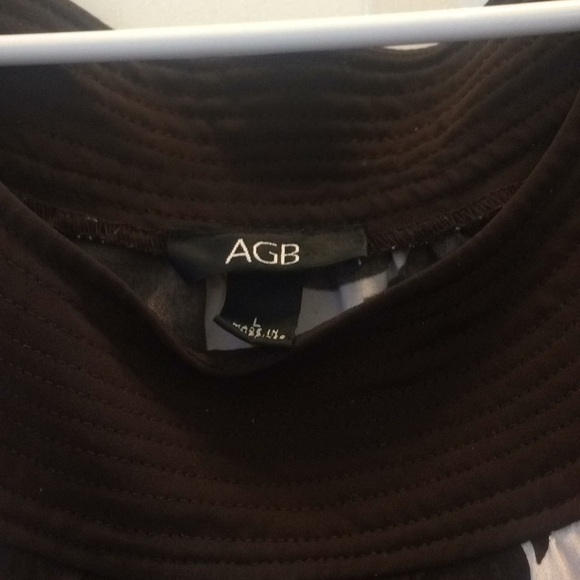 SHARP looking ladies top large - Picture 3 of 4